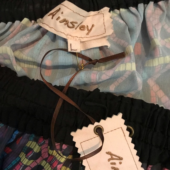 NWT Ainsley geometric print skirt - Picture 3 of 3